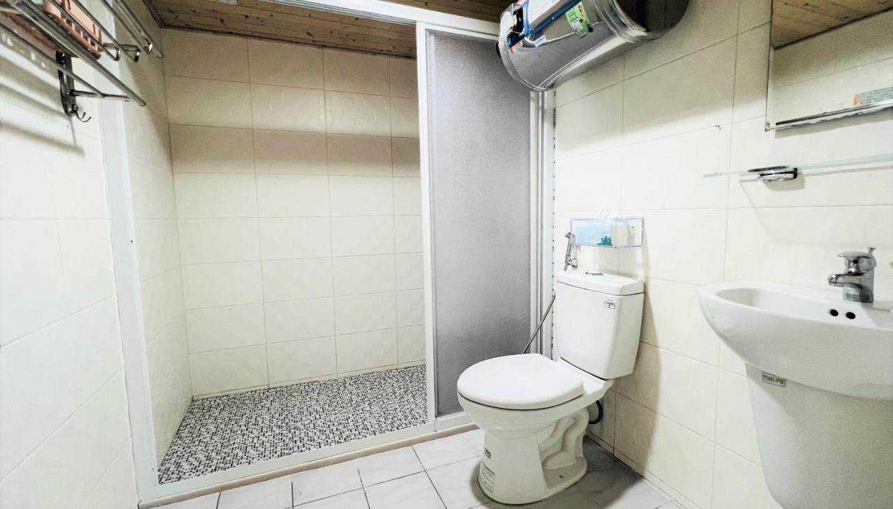 Apartamento Shining House Tainan Exterior foto